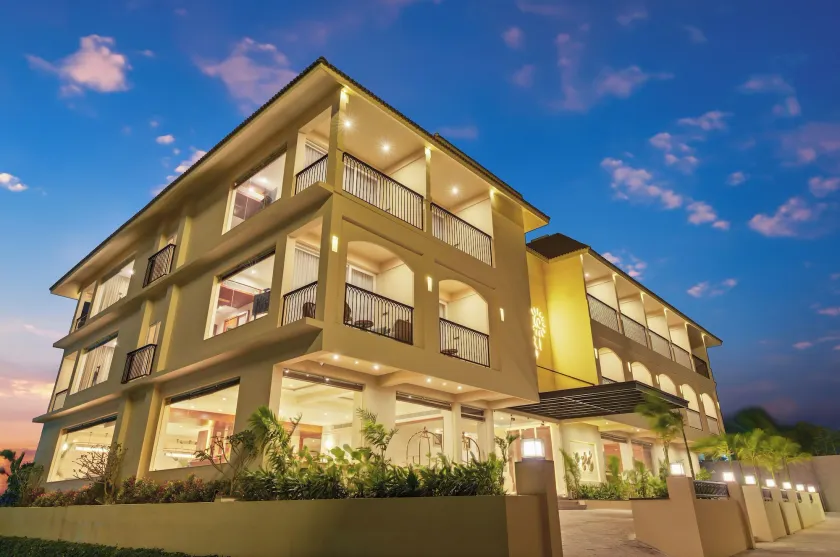 Amaari Beach Resort - Image 1
