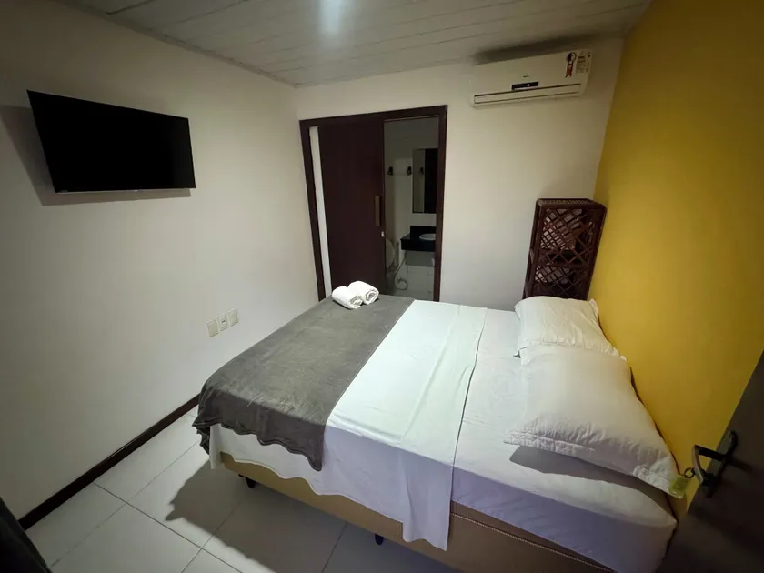 Piratas do Morro Apartamentos - Image 1