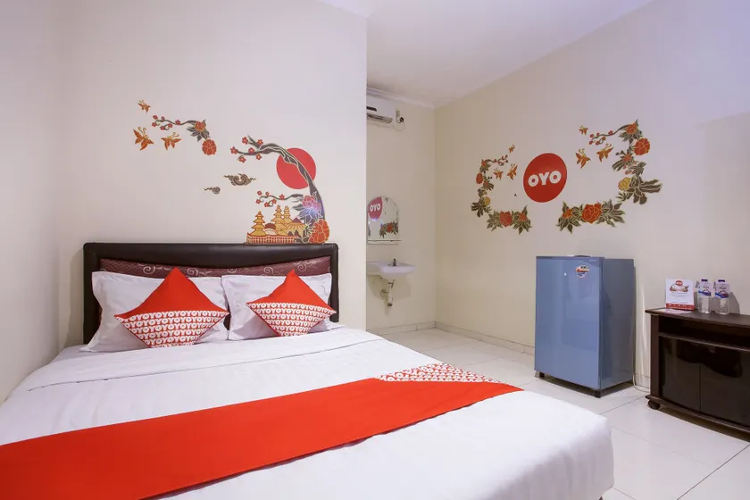 RedDoorz At Graha 99 Simomulyo - Image 1