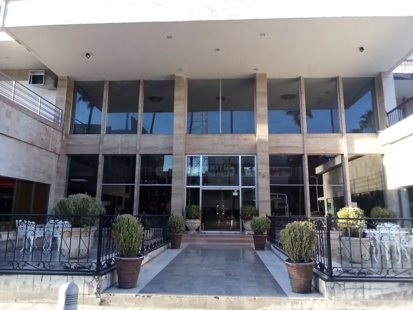 Hotel Rio Nazas - Image 1