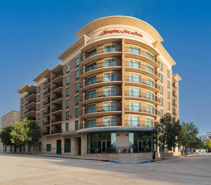 Hampton Inn & Suites Baton Rouge Downtown - Image 1