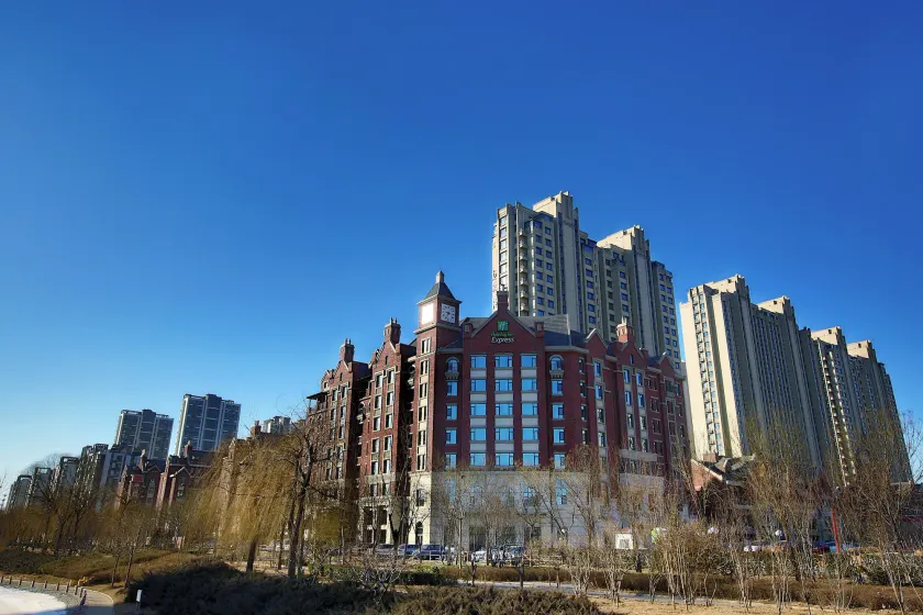 Holiday Inn Express Langfang Park View by IHG - Image 1