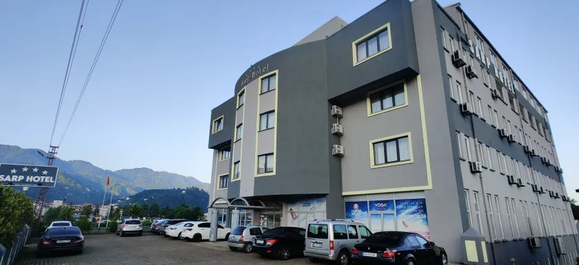 Sarp Hotel - Image 1