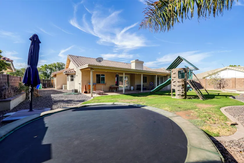 Close to Hiking! Family-friendly Mesa Retreat - Image 1