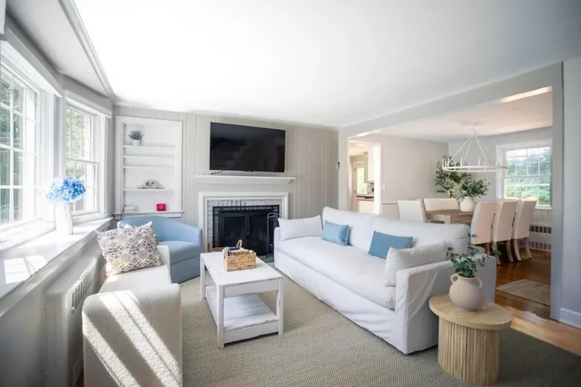 Family Cottage with 4 King Beds  - Image 1