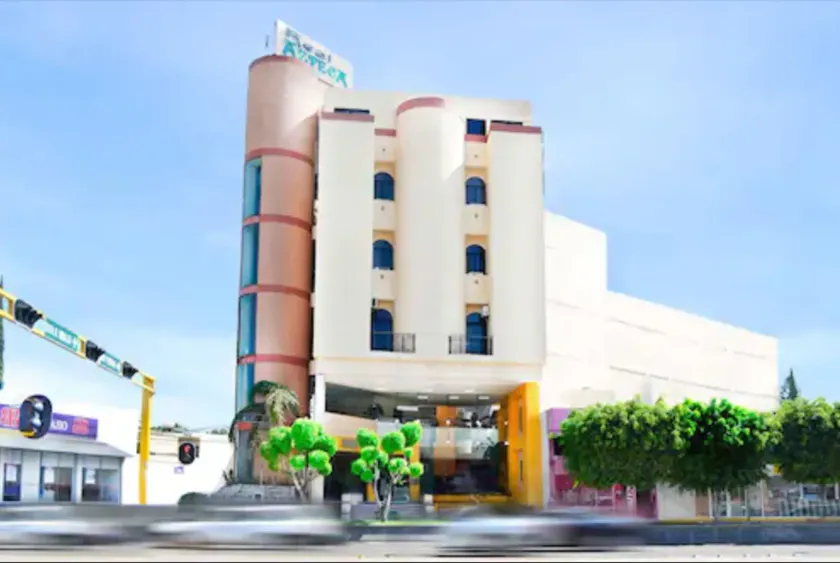 Hotel Real Azteca Boulevard - Image 1