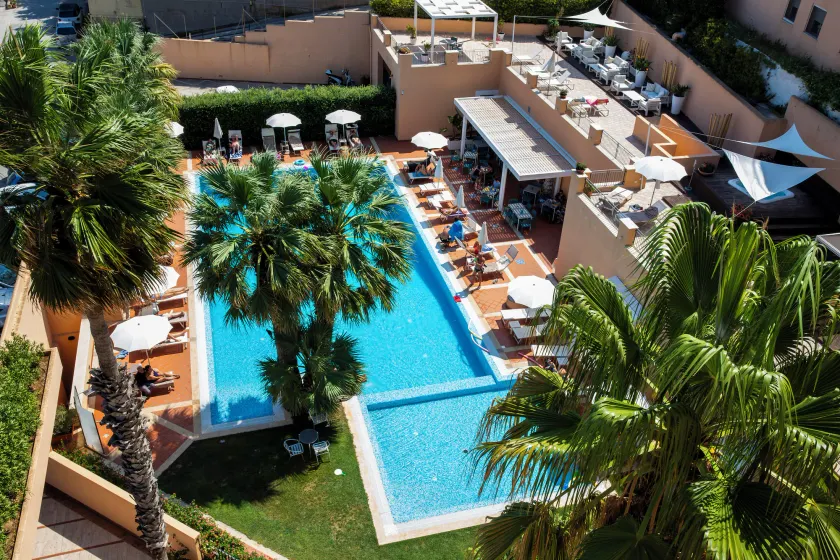 Hotel Punta Nord Est - Image 1