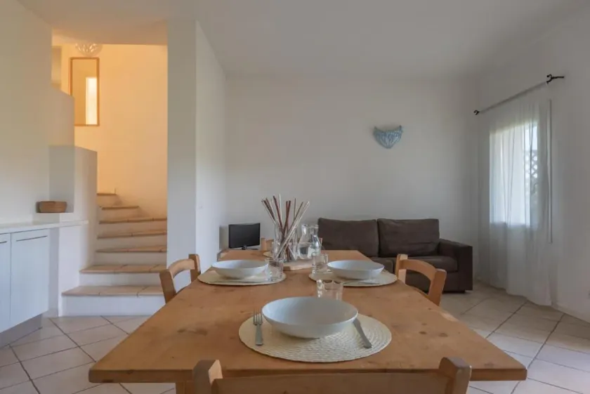 Elegant Residence Ea Bianca 2 Bedroom sleeps 6 plus extra bed available no0715 - Image 1