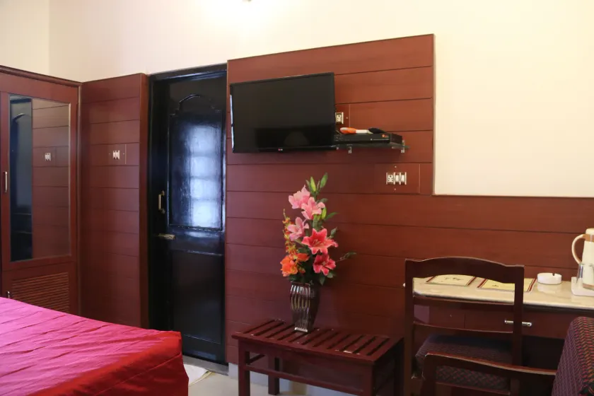 Hotel Grand central - Image 1
