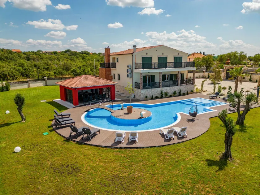 Villa Leon ZadarVillas - Image 1