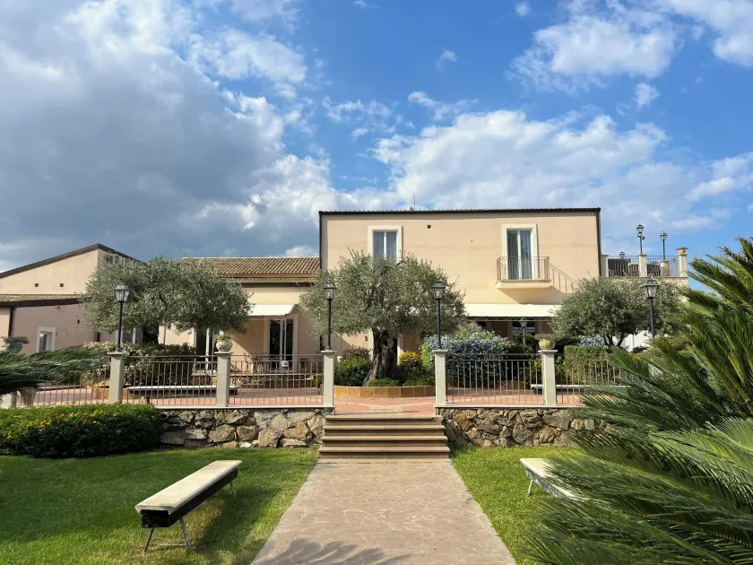Badiula - Image 1