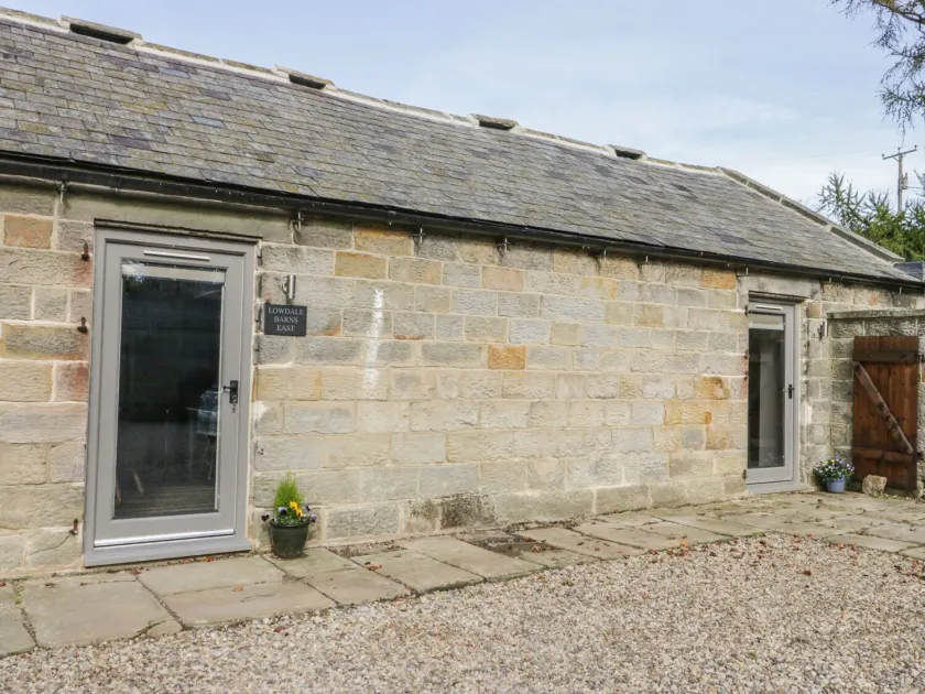 Lowdale Barns East - Image 1