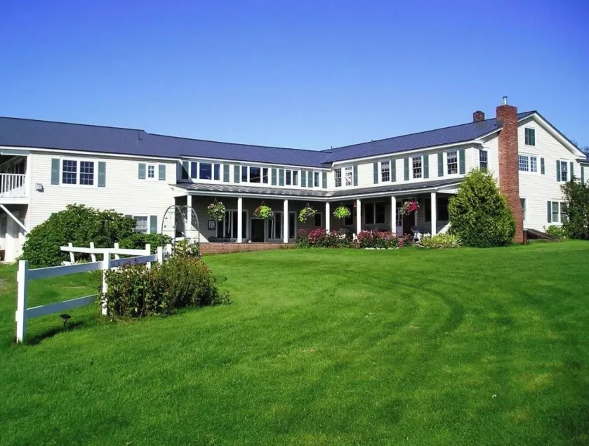 Cooper Hill Inn - Image 1