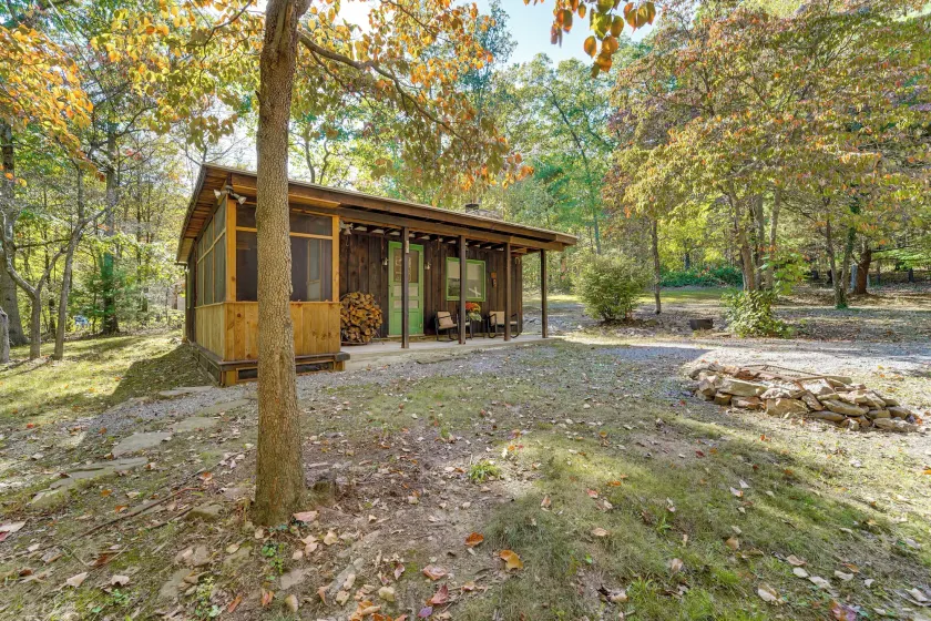 Rustic Bedford Cabin Near Hunting & Fishing - Image 1