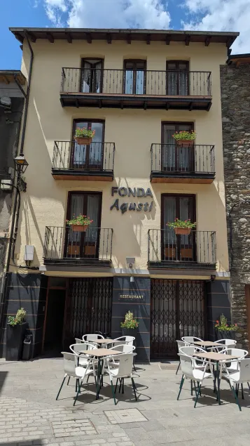 Hotel Fonda Agusti - Image 1