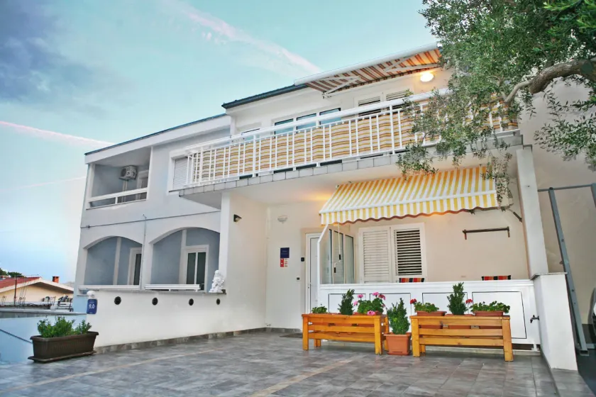 Studio for 2 People - Split Region With Sea View - Close to Commodities - Image 1