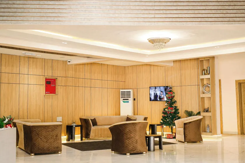 The Bridge Hotel - Image 1