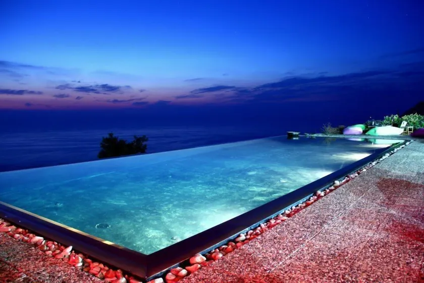 Serenity Boutique Suites - Image 1