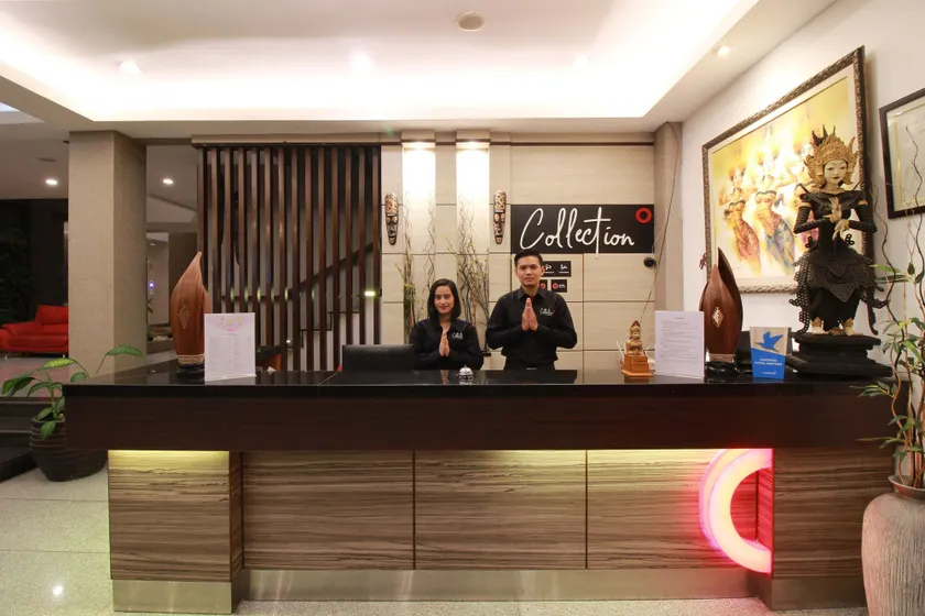 Collection O Pasteur Near Paris Van Java Mall Formerly Sweet Karina - Image 1