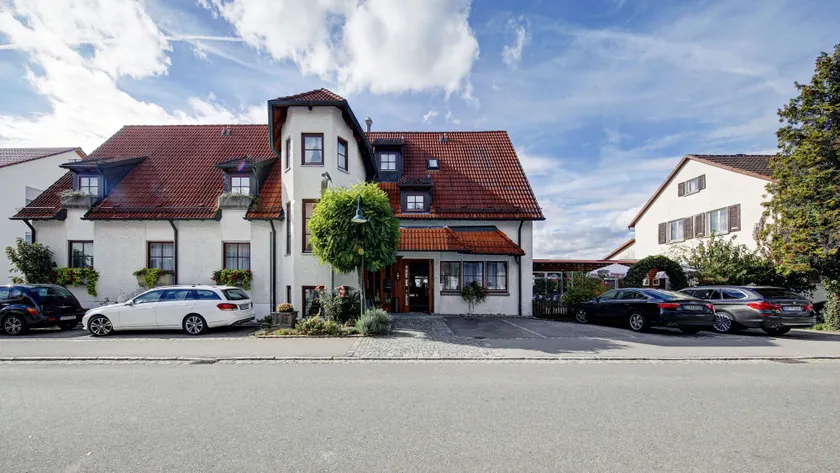 Hotel Bauer Großbettlingen - Image 1