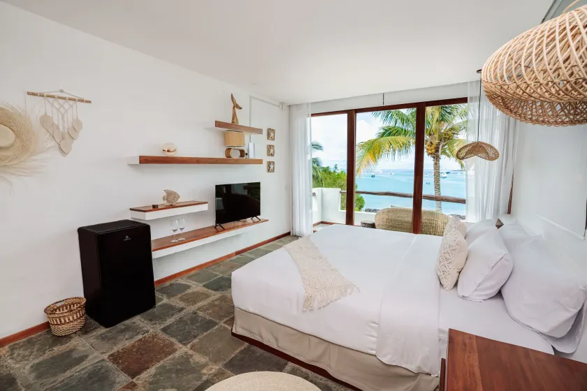 Villa Escalesia Galápagos Waterfront Hotel - Image 1
