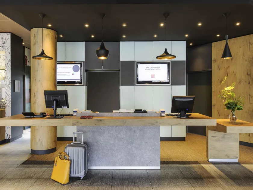 ibis Hotel Hannover City - Image 1