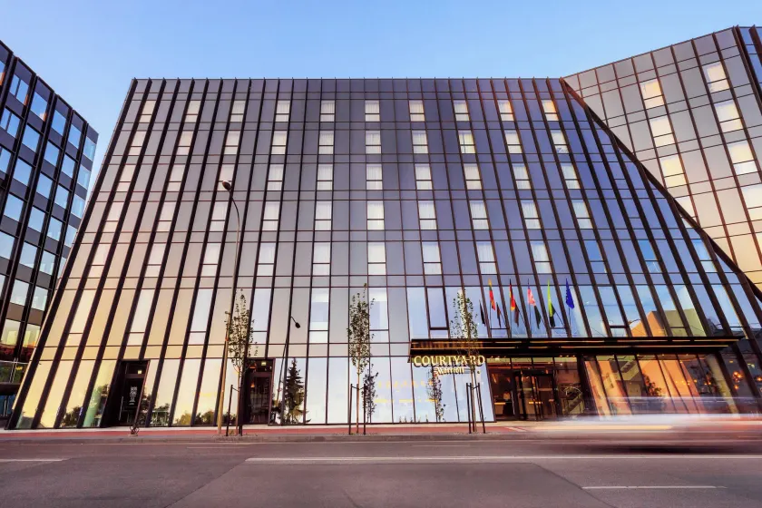 Courtyard by Marriott Vilnius City Center - Image 1