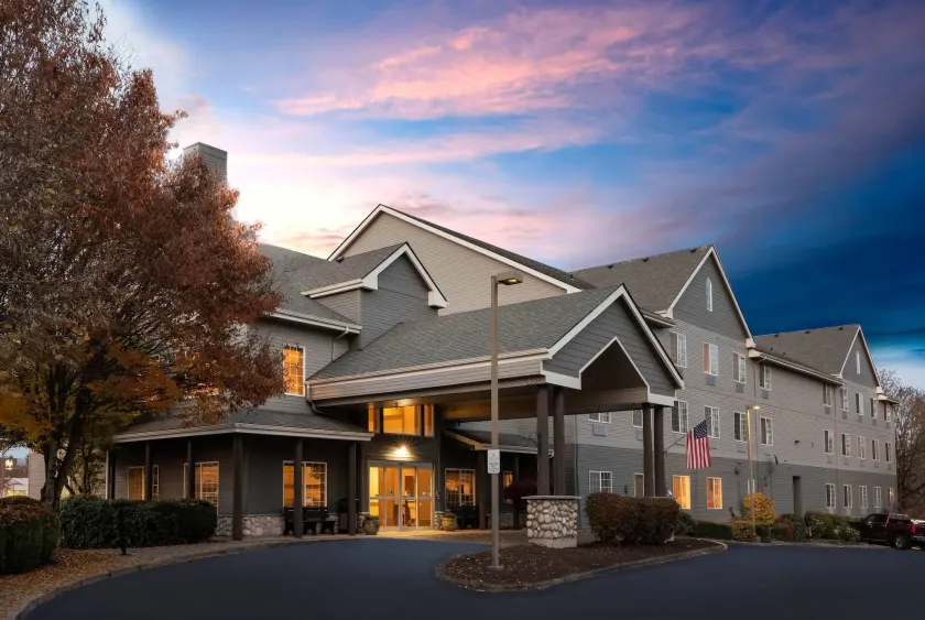 La Quinta by Wyndham Eugene - Image 1