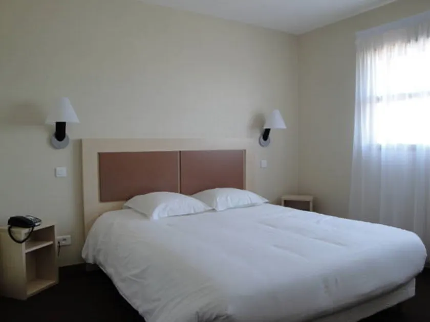 Cit'Hotel Talencia - Image 1