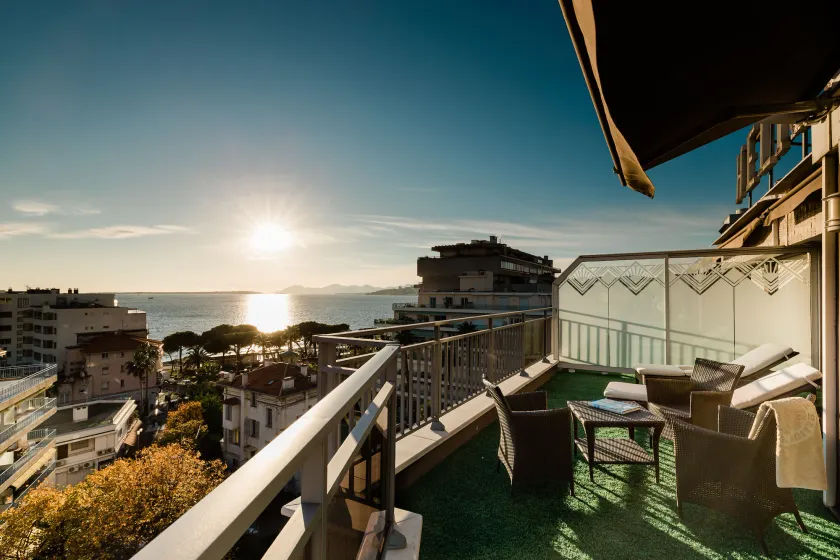Hotel Helios - Image 1