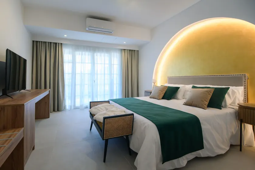 Hotel Estefanía Boutique Suites  - Image 1