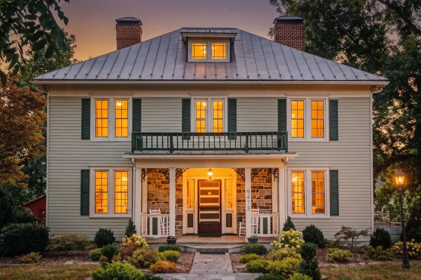 Clonmel Acres - Image 1