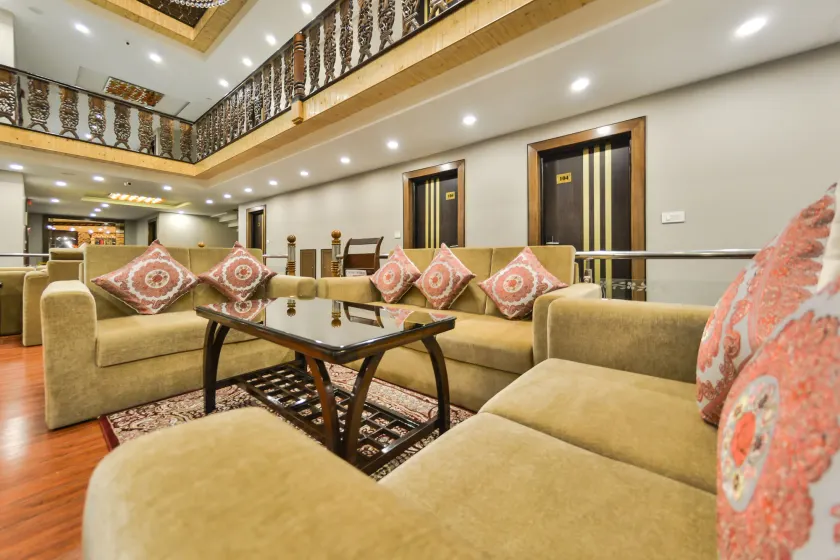 Hotel Royal Hillton, Pahalgam - Image 1
