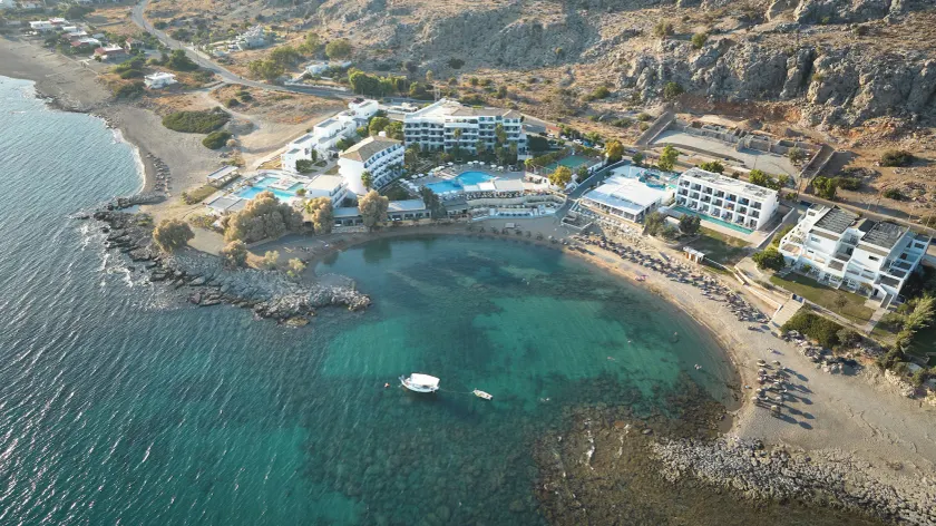 Sunrise Hotel - Image 1