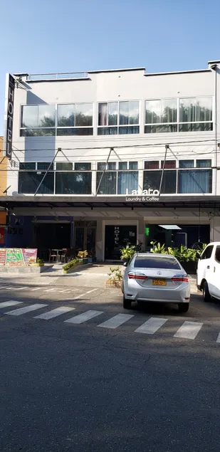 Hotel Laureles Park - Image 1