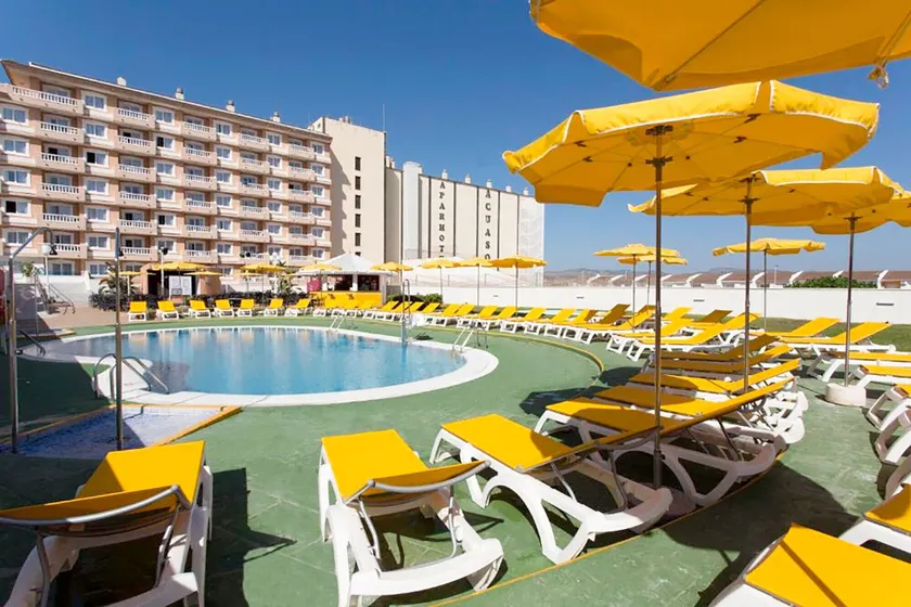Aparthotel Acuasol - Image 1