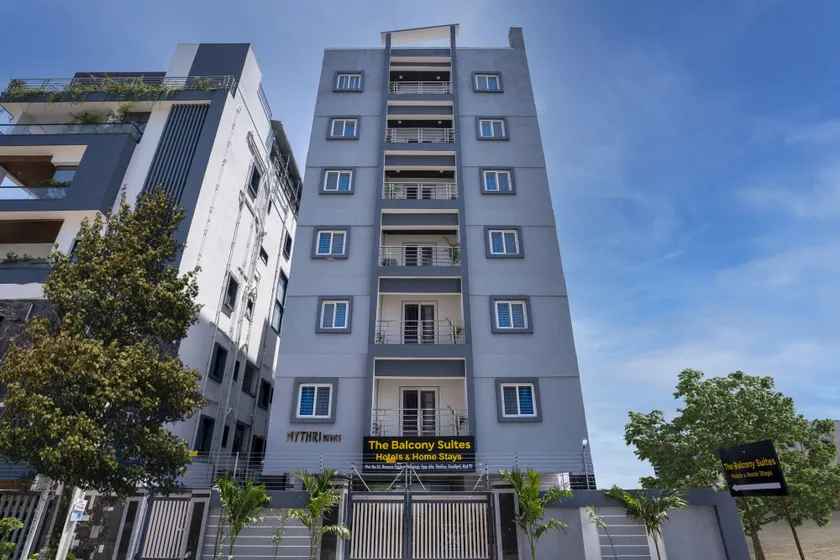 The Balcony Suites - Image 1