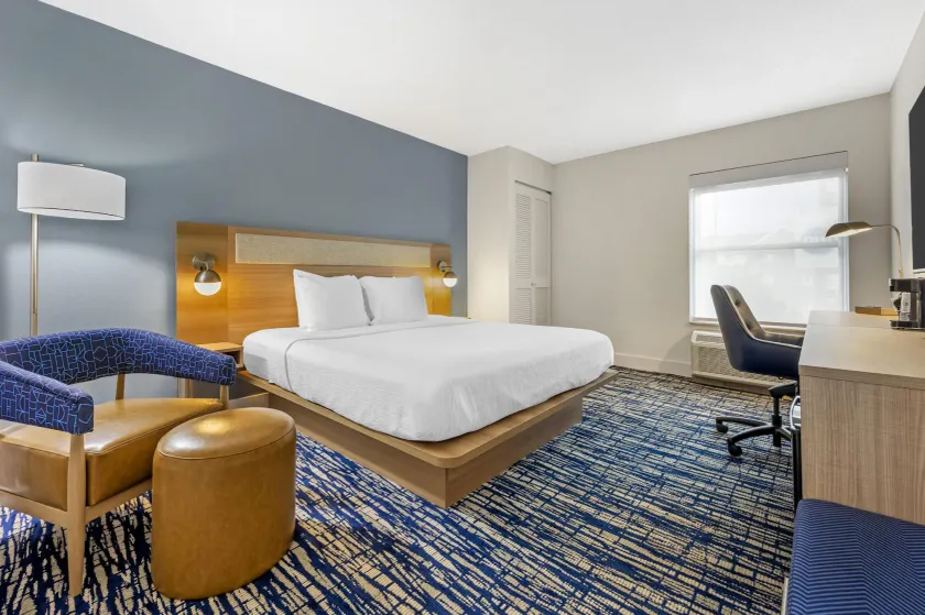 Best Western St. Louis Fairview Heights - Image 1