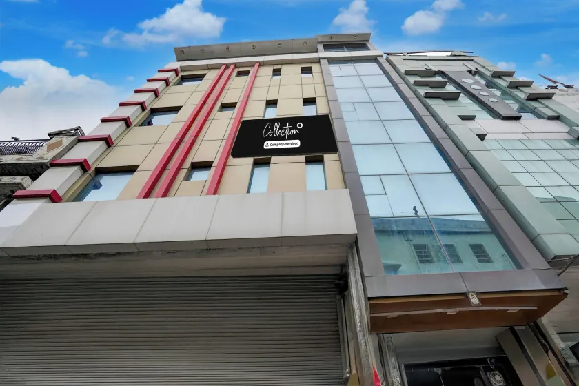 Collection O by OYO Mall Road Bathinda Formerly Hotel Galaxy - Image 1