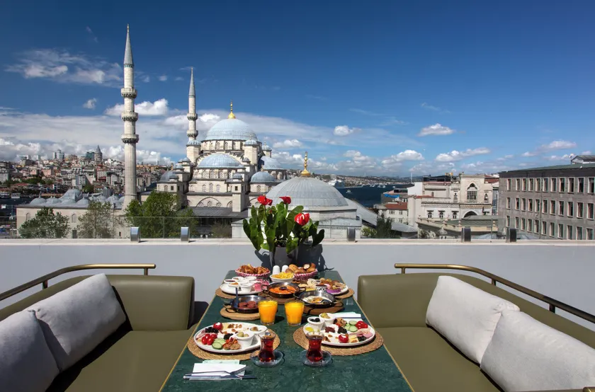 Mest Hotel Istanbul Sirkeci - Image 1