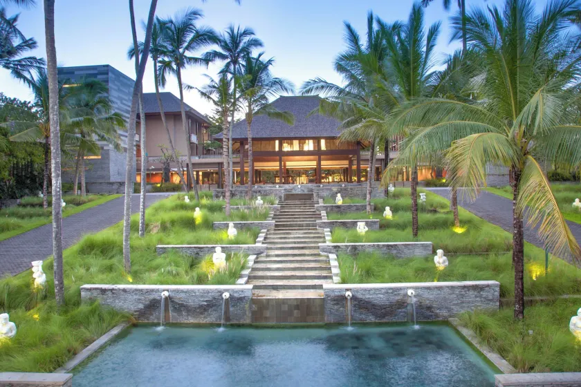 Courtyard by Marriott Bali Nusa Dua Resort - Image 1