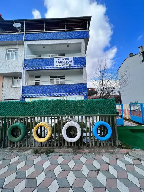 Guven Pansiyon - Image 1