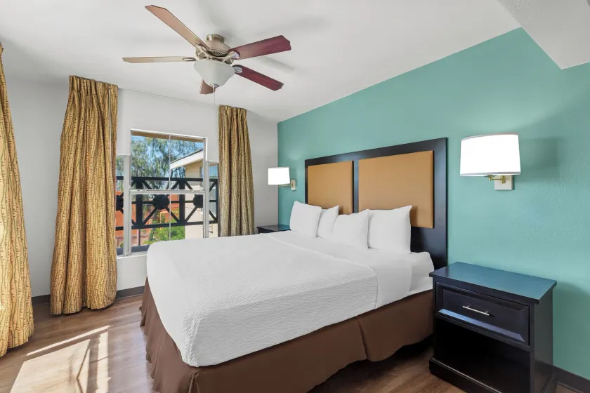 MainStay Suites Las Vegas Flamingo - Image 1