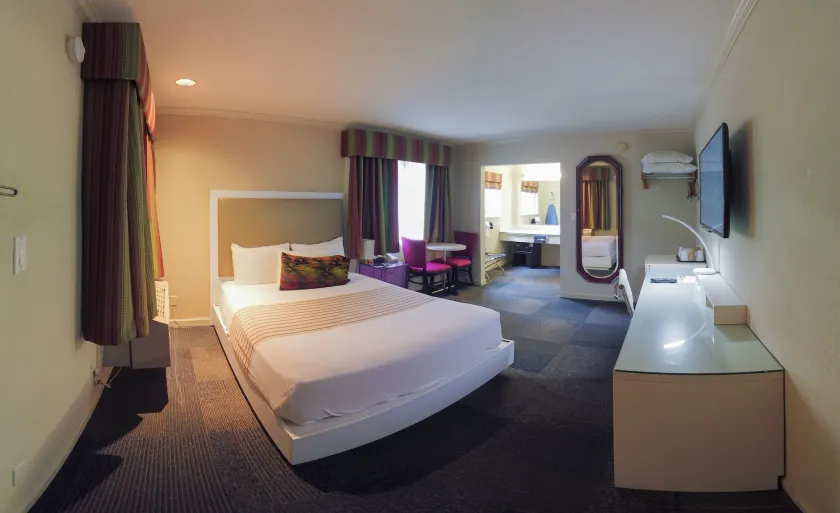 Inn at Golden Gate - Image 1
