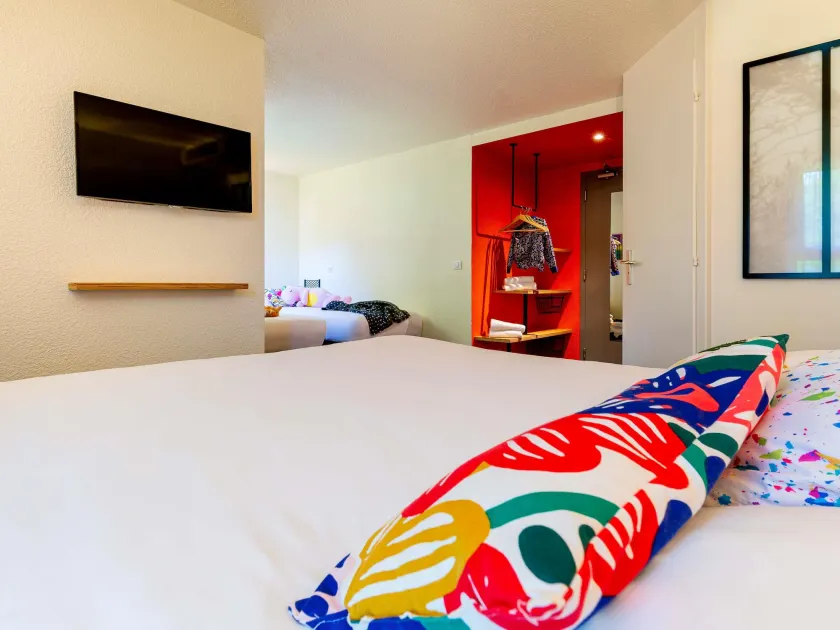 greet Hotel Beaune - Image 1