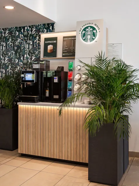 Holiday Inn - Marseille Airport by IHG - Rezeption