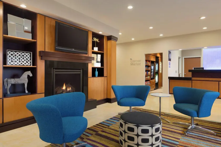 Fairfield Inn & Suites Bismarck North - Image 1