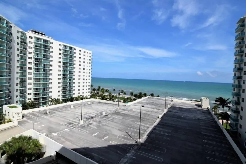 Incredible 2 Bed 2 Bath On The Beach @Tides - Image 1