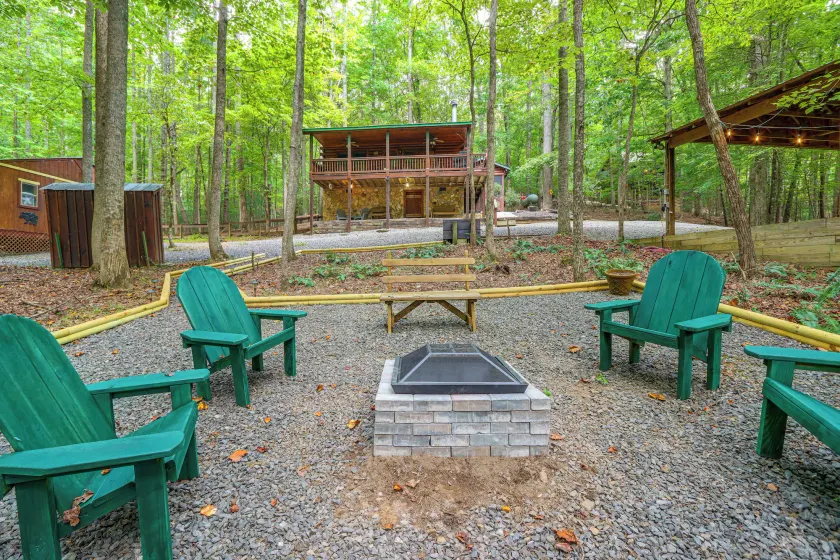 Hot Tub & On-site Trails! Cherry Log Cabin Retreat - Image 1