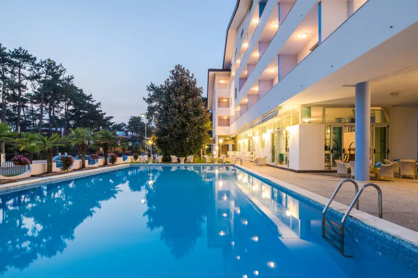 Hotel Olympia - Image 1